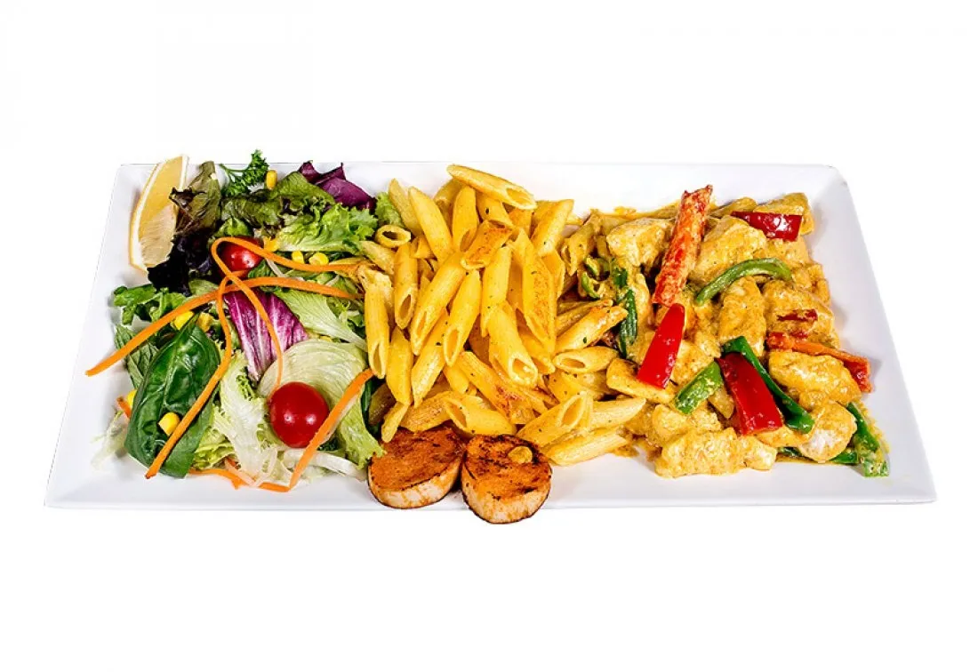 KÖRİ SOSLU TAVUKLU MAKARNA